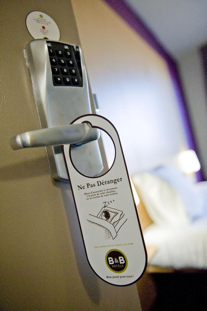 B&B Hotel Niort Marais Poitevin Est מראה חיצוני תמונה