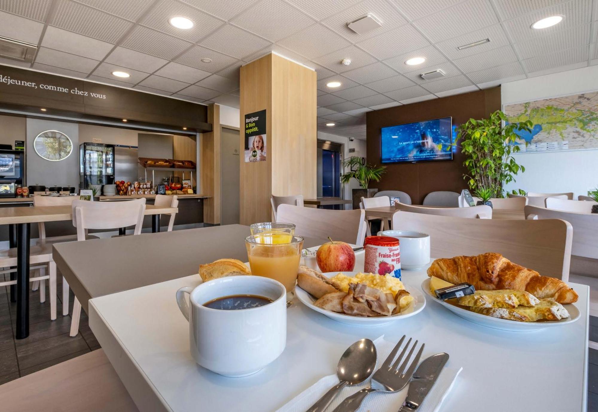 B&B Hotel Niort Marais Poitevin Est מראה חיצוני תמונה