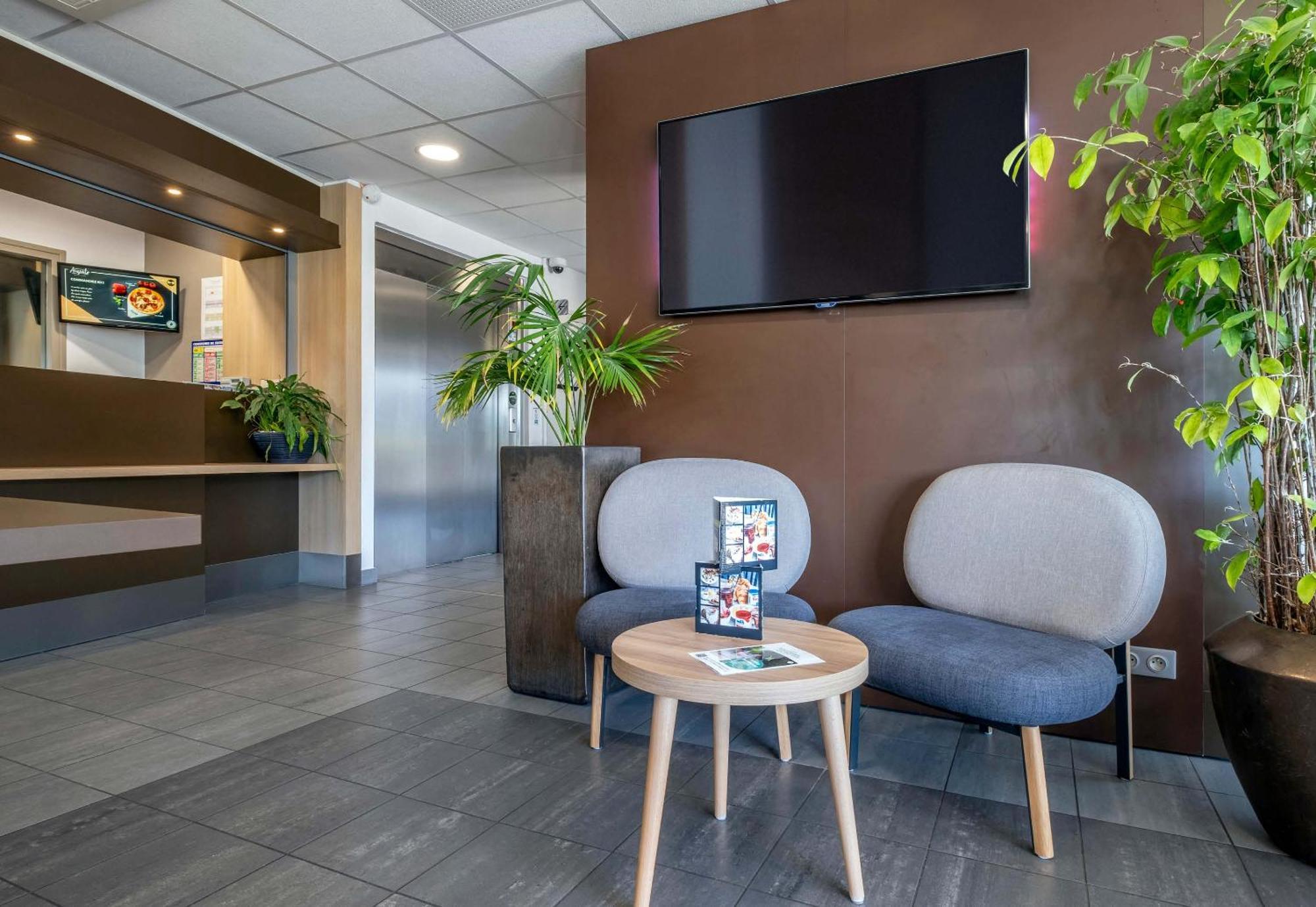 B&B Hotel Niort Marais Poitevin Est מראה חיצוני תמונה
